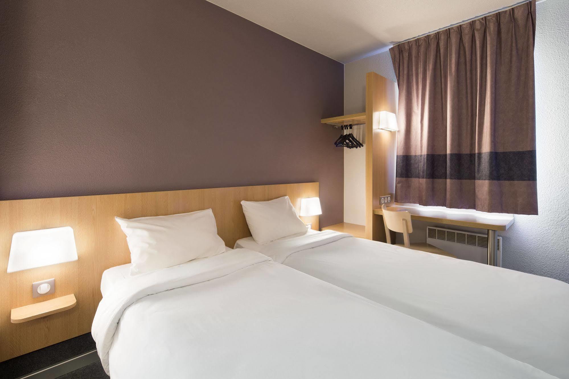 B&B Hotel Mulhouse Ile Napoleon Illzach Dış mekan fotoğraf